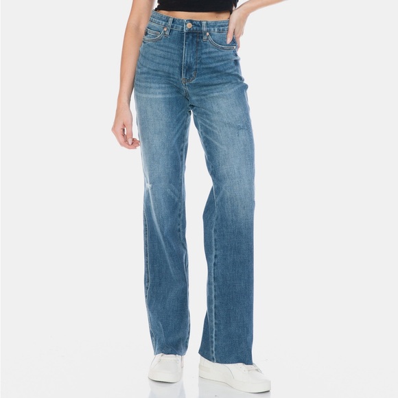 NWT Judy Blue PLUS + REG Size Tummy Control Raw Hem 90s Straight Leg Jeans